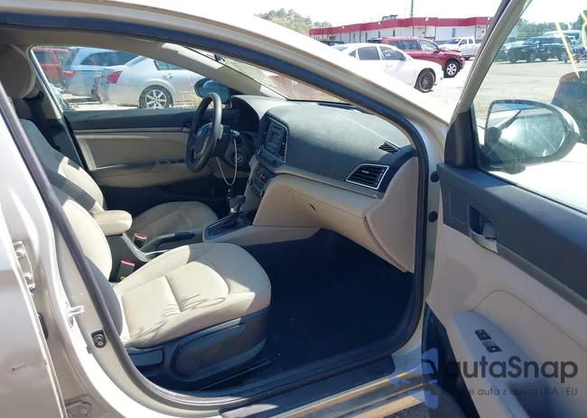 KMHD74LF7HU417801: 43143937