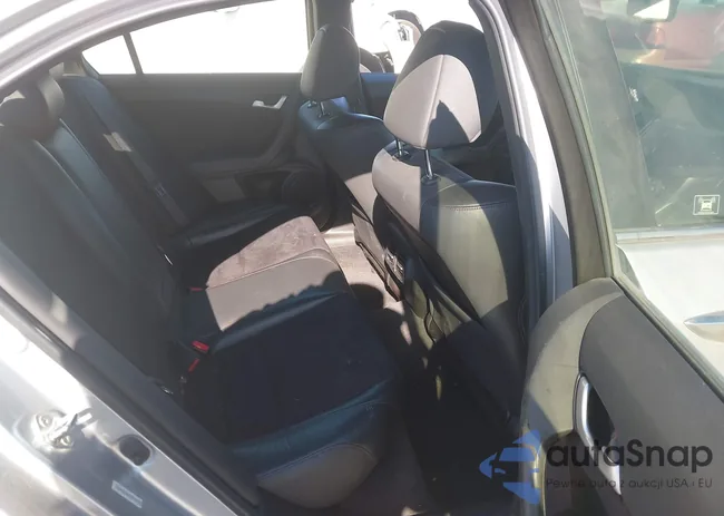 JH4CU2F88CC019777: 43145355