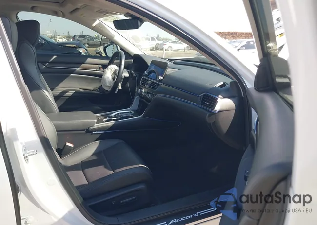 1HGCV3F92NA039441: 43145461