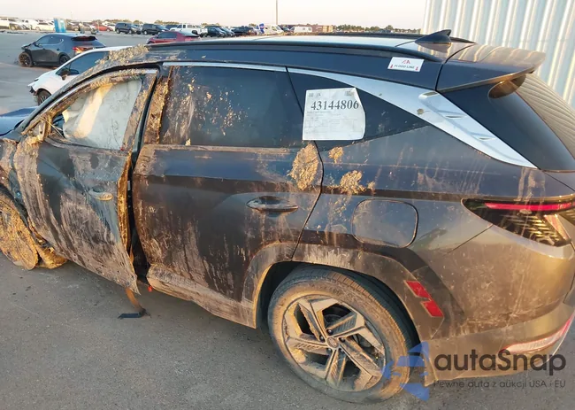 KM8JE3AE2NU065994: 43144806