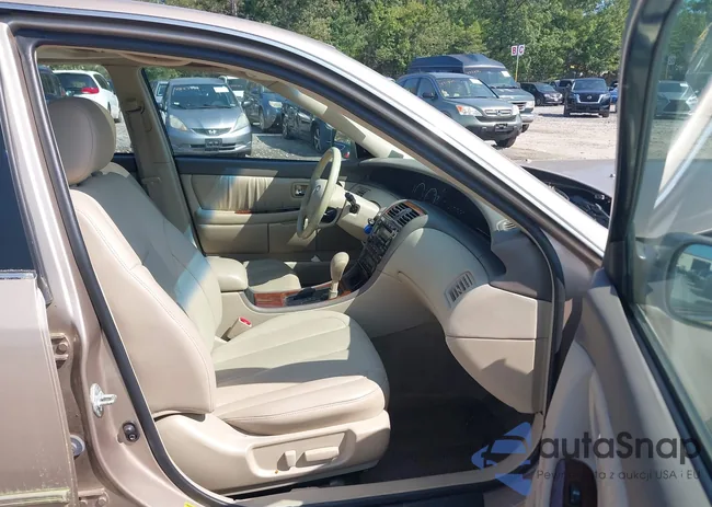 4T1BF28B71U153604: 43144818