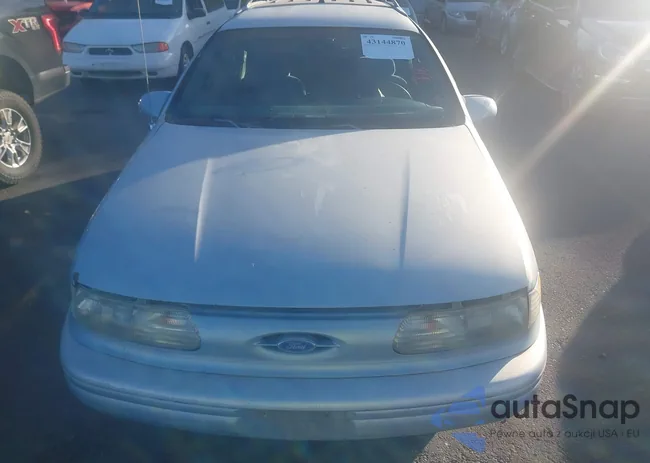 1FACP57U7PG260644: 43144870