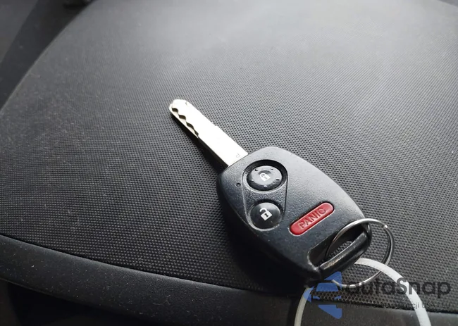 5J6RE4H79BL052031: 43146068