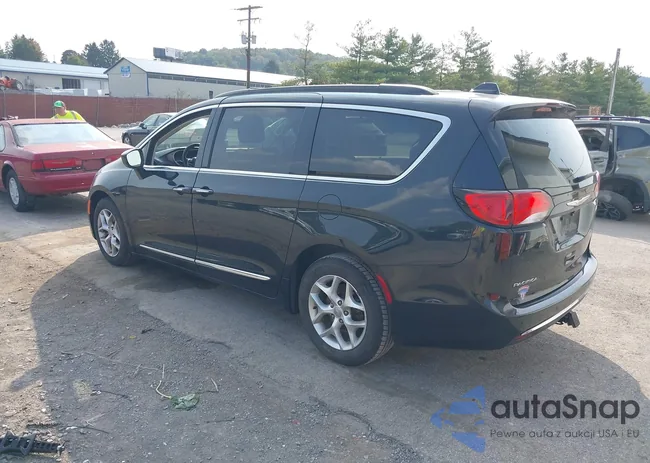 2C4RC1BG2HR821049: 43146071