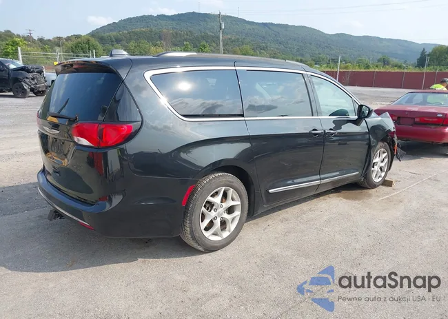 2C4RC1BG2HR821049: 43146071