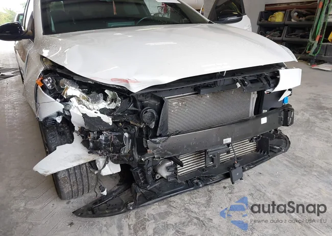 3KPF44AC8PE683243: 43146273