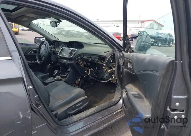 1HGCR2F81GA124635: 43146279