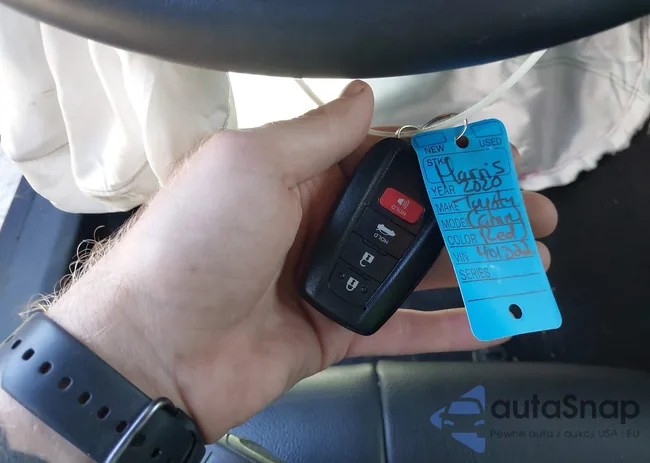 4T1M11AK2LU401322: 43146353