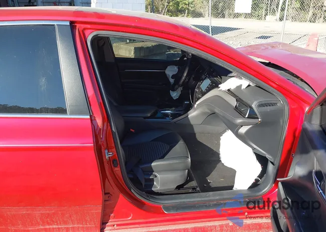 4T1M11AK2LU401322: 43146353