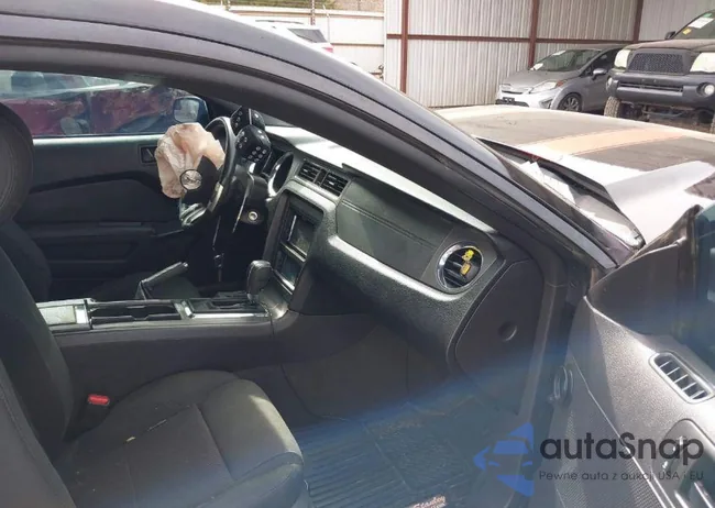 1ZVBP8AM5E5271549: 43146389