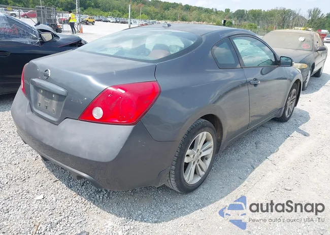 1N4AL2EP9CC167592: 43146429