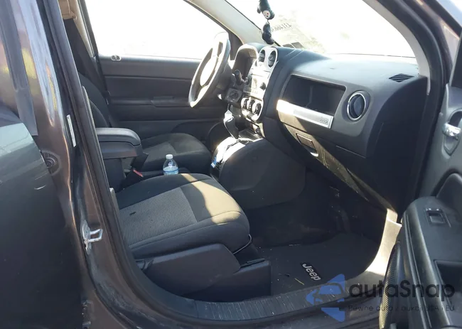 1C4NJCBA0FD170581: 43146636