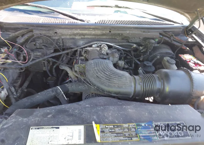 1FTRX17W02KB04742: 43145683