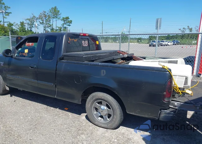 1FTRX17W02KB04742: 43145683