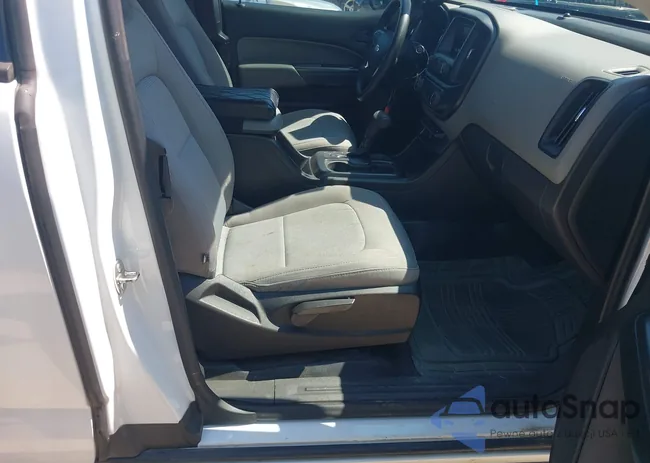 1GCHSBE3XG1193810: 43145686