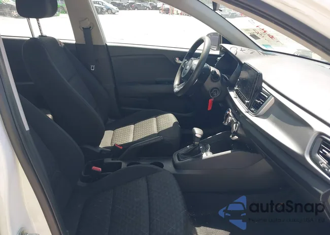 3KPA24AD4ME386507: 43145708