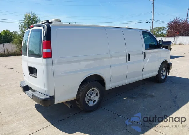 1GCWGAFFXH1124676: 43145739