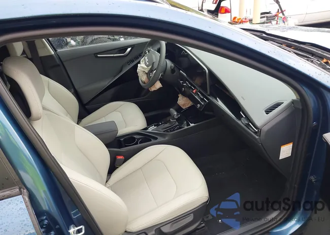 KNDCR3LE8S5275049: 43145940