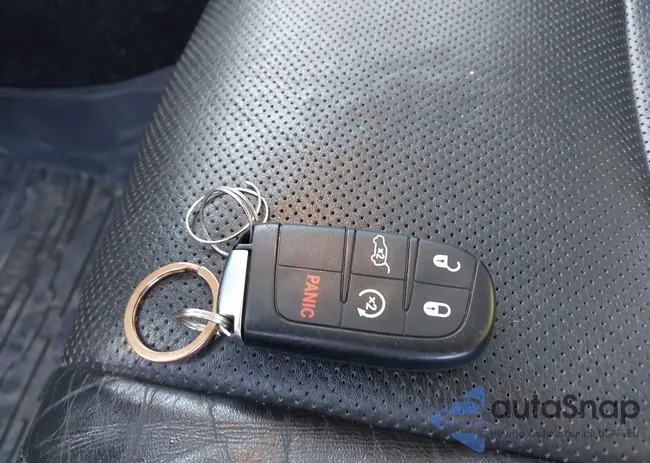 1C4RJFJT8JC252000: 43145975