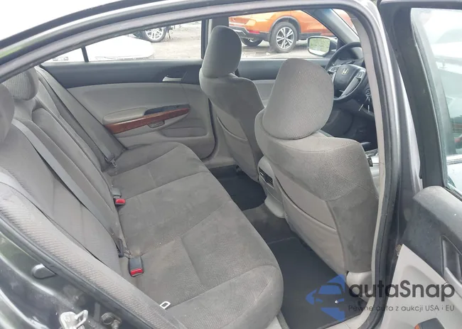 1HGCP2F74CA128508: 43145994