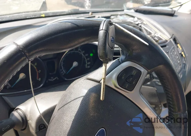 3FADP4BJ3EM131167: 43147091