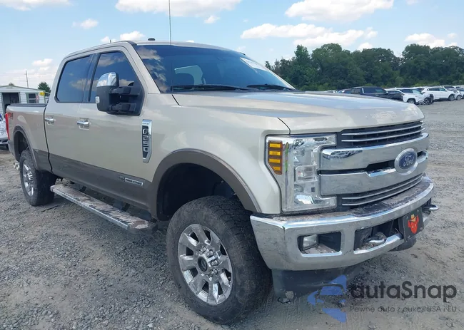 1FT7W2BT1JEC04293: 43147105