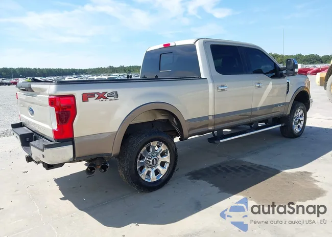 1FT7W2BT1JEC04293: 43147105