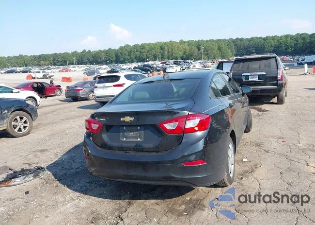 1G1BC5SM1J7162900: 43147224