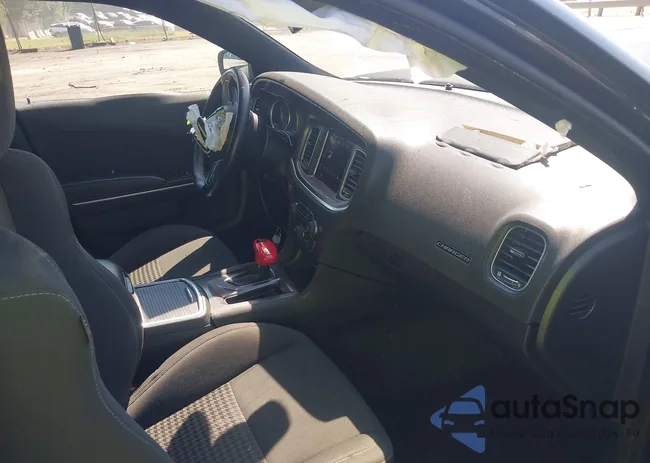 2C3CDXHG8KH512989: 43147305