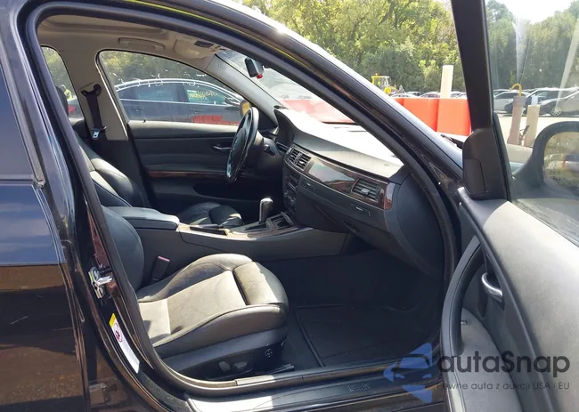 WBAVD13526KV04308: 43147368