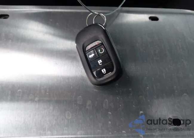 1HGCY2F56SA017761: 43147407