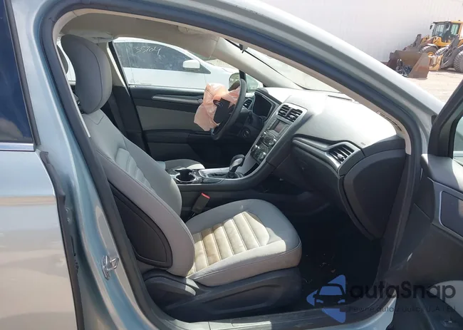 3FA6P0UUXER369108: 43147408