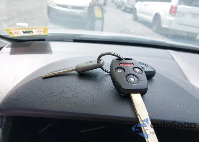 1HGCM56477A220766: 43147492