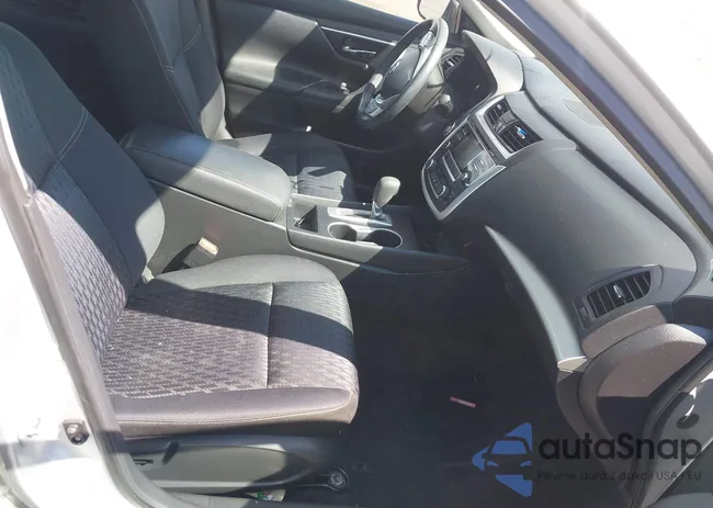 1N4AL3AP0HC131258: 43147502