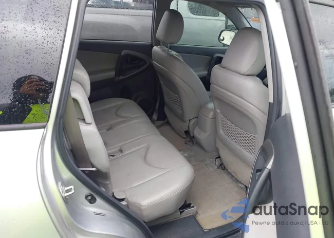 2T3BF31V99W006763: 43147558