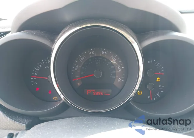 KNDJT2A2XB7723792: 43147647