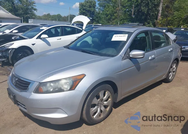 1HGCP2F78AA142120: 43146649