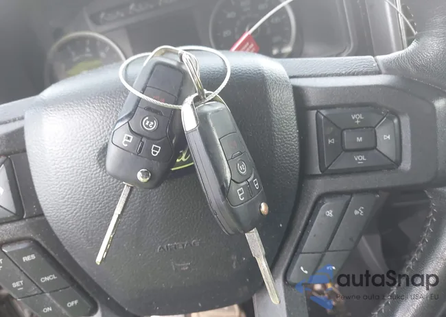 1FTEW1EP6LFB44833: 43146668