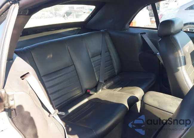 1FAFP45X71F174560: 43146715