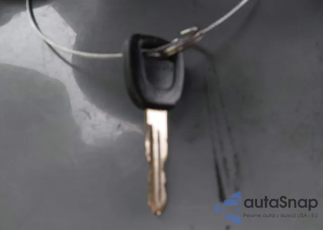 4S2CK58W144300257: 43146823