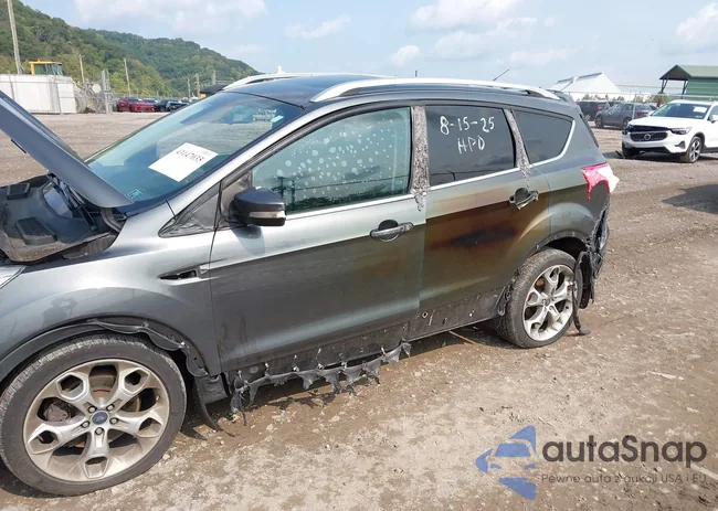 1FMCU9J96FUB11569: 43147035