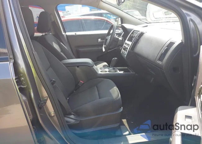 2FMDK3JCXABA05658: 43148233