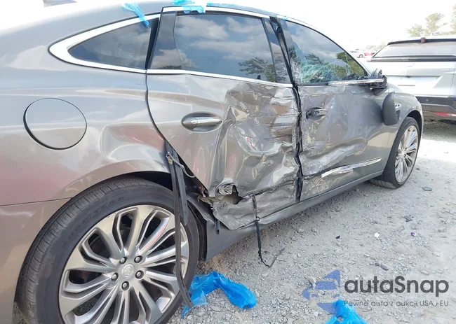 1G4ZR5SS2HU176265: 43148341