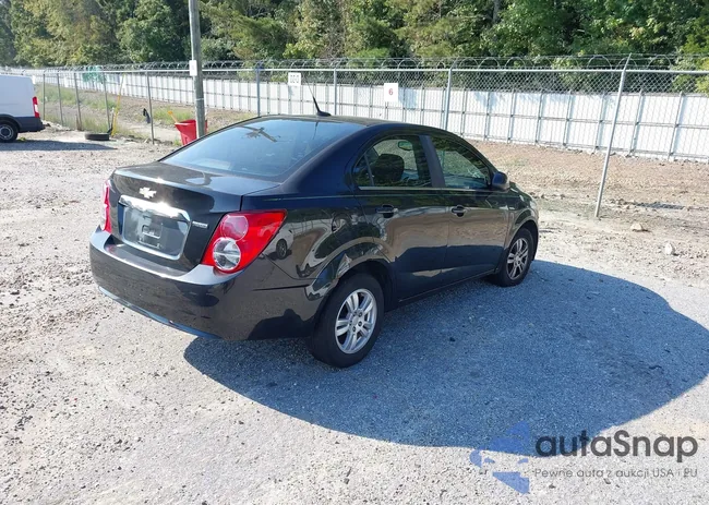 1G1JC5SB0D4121027: 43148473