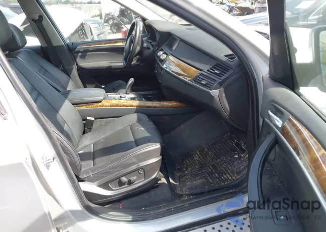 5UXFF03579LJ96416: 43148476