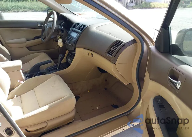 1HGCM56435A164743: 43148527