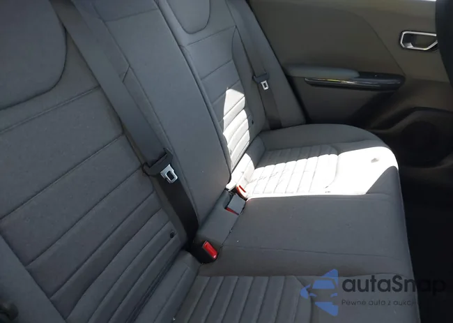 3KPFU4DE5SE170375: 43148549