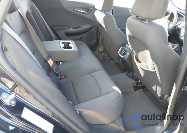 1G1ZD5ST8PF233415: 43147844