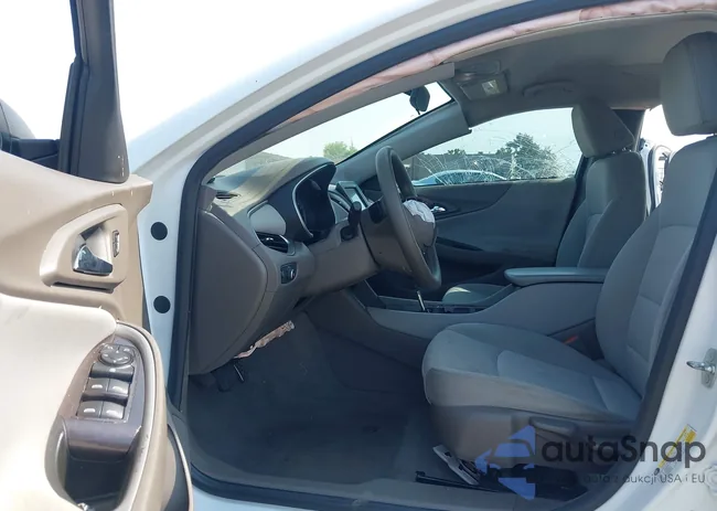 1G1ZB5ST3GF216740: 43147909