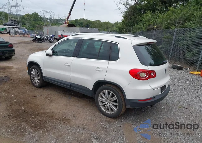 WVGAV7AX7AW502508: 43147988